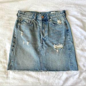 H&M Distressed Light Wash Denim Skirt